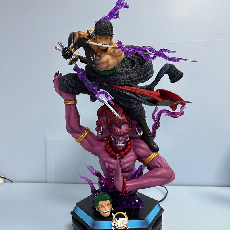 Model Figure Base - تمثال رورونوا زورو من ون بيس