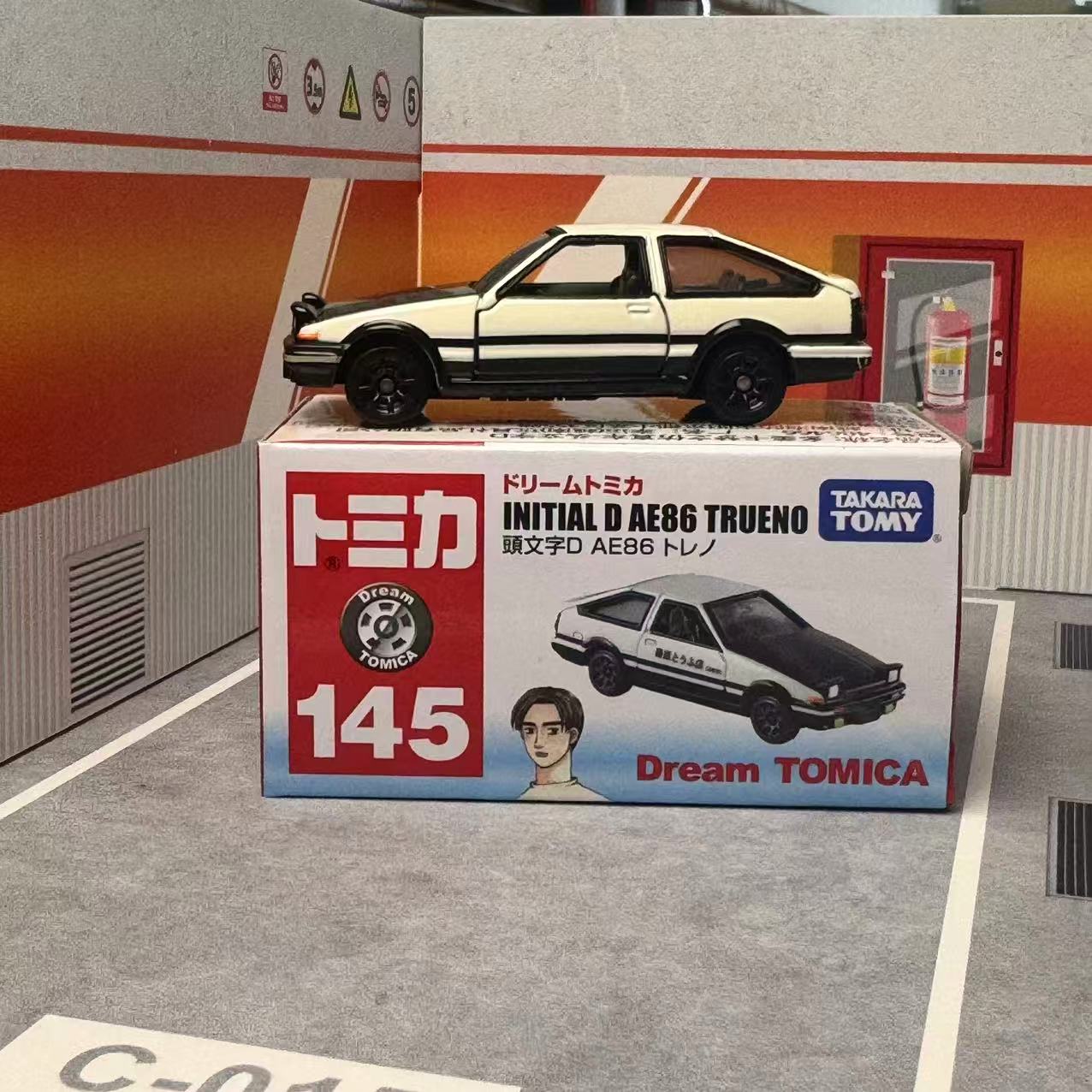 تاكارا تومي توميكا رقم 145 سلس - مراجعة Model Kit Ae86 وسعره