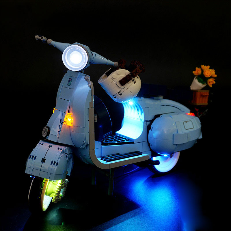 مجموعة إضاءة LED لـ LEGO 10298 - مراجعة Model Kit Vespa وسعره