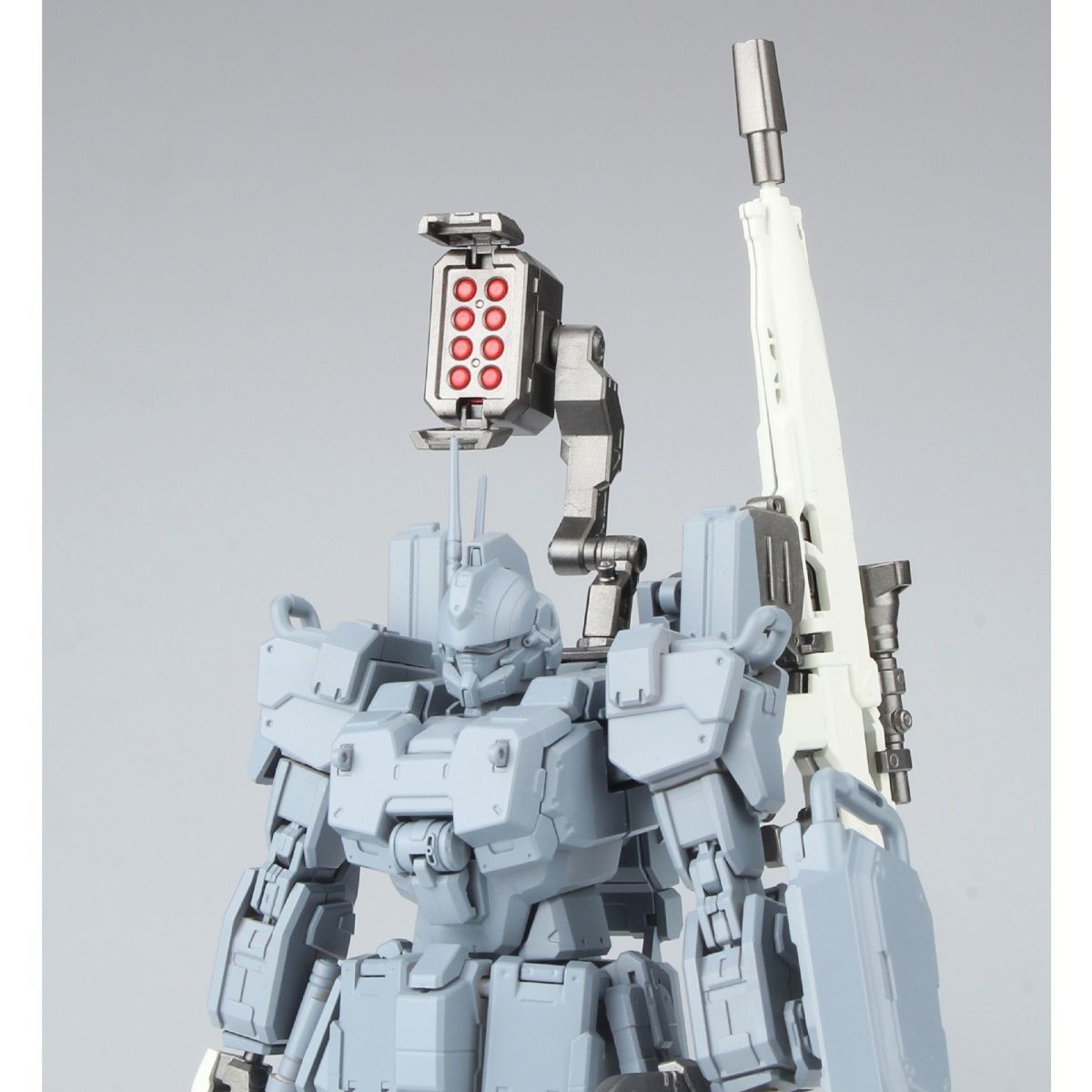 نموذج شخصية كيروفونيكو إيزي-8  - مراجعة Model Kit Gundam Hg وسعره